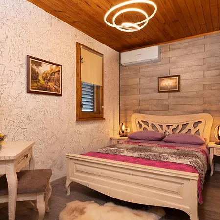 висок клас кътче от рая с басейн, джакузи и Villa *