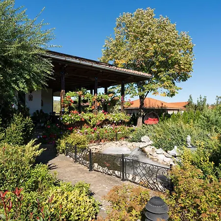 Villa висок клас кътче от рая с басейн, джакузи и