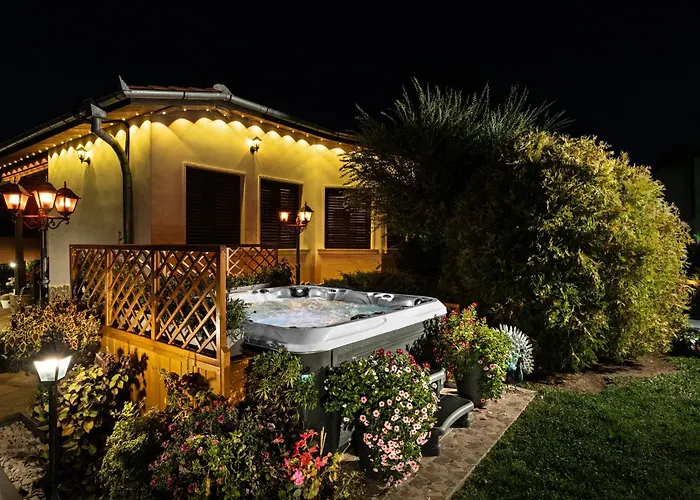 Vila висок клас кътче от рая с басейн, джакузи и